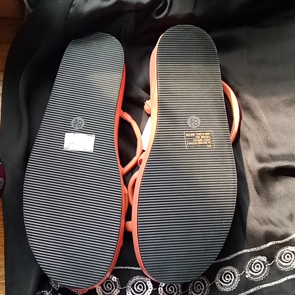 Nwt slides - Picture 4 of 4